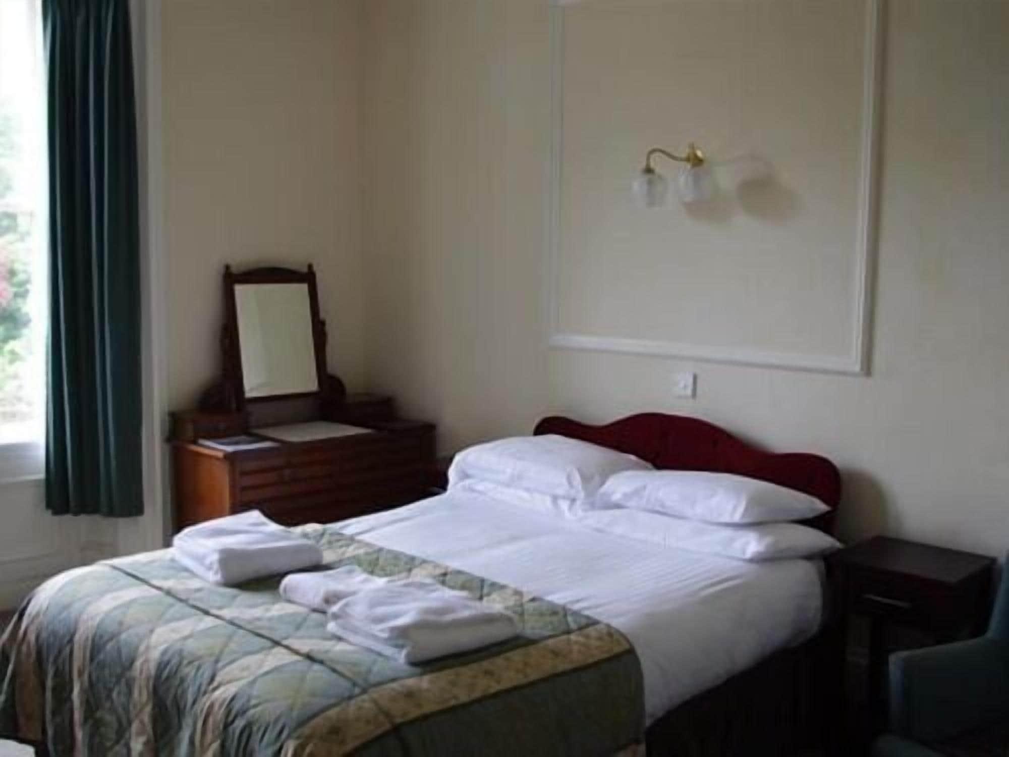 The Cuilfail Hotel Kilmelfort Buitenkant foto
